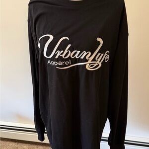 Black Long Sleeve Tee